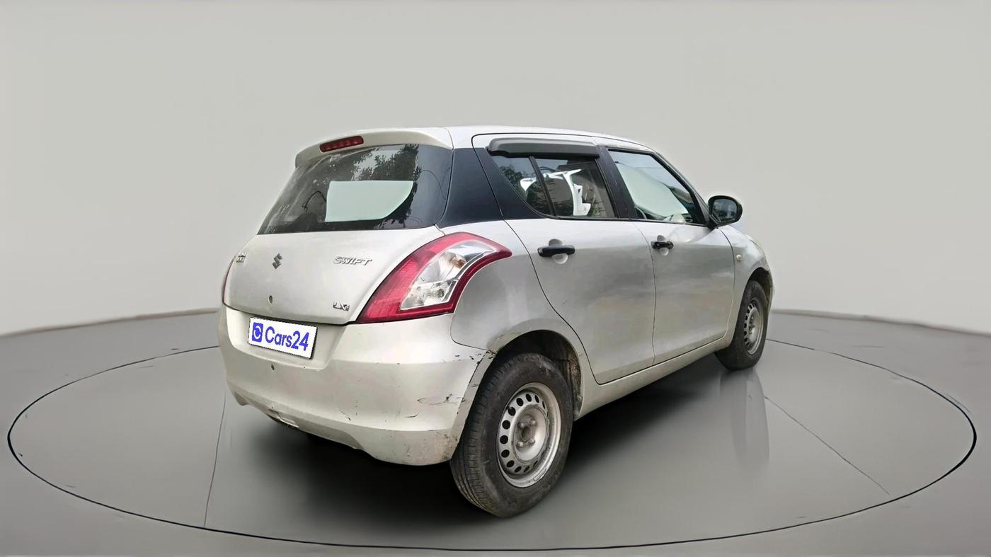 2017 Maruti Swift LXI (O), Petrol, Manual, 1,33,805 km, exterior