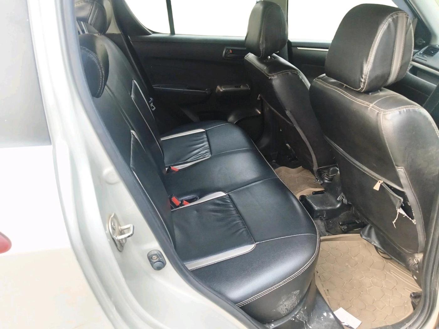 2017 Maruti Swift LXI (O), Petrol, Manual, 1,33,805 km, interior