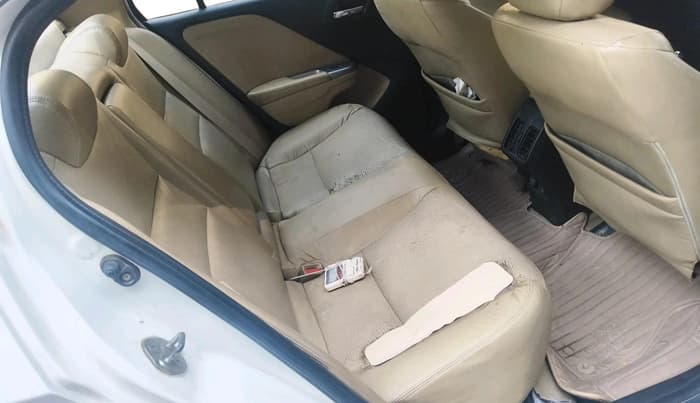 2015 Honda City 1.5L I-DTEC VX, Diesel, Manual, 1,57,728 km, interior