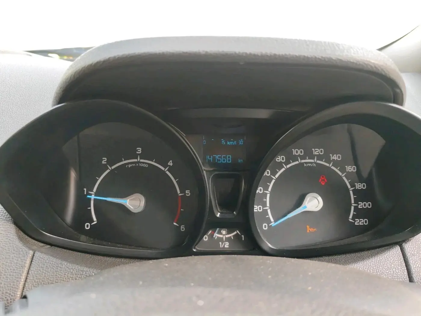 2013 Ford Ecosport AMBIENTE 1.5L DIESEL, Diesel, Manual, 1,47,568 km, interior