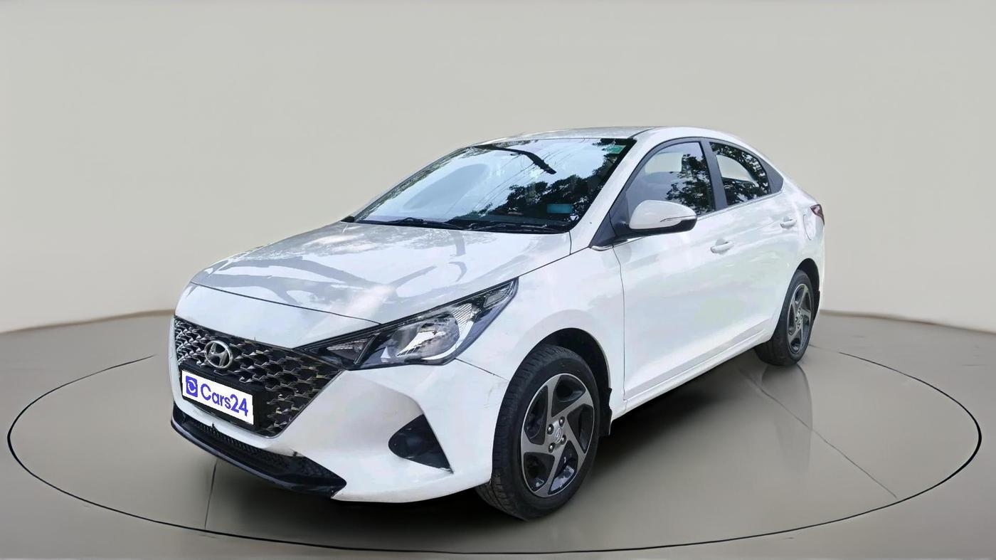 2022 Hyundai Verna S PLUS 1.5 VTVT, Petrol, Manual, 17,156 km, exterior