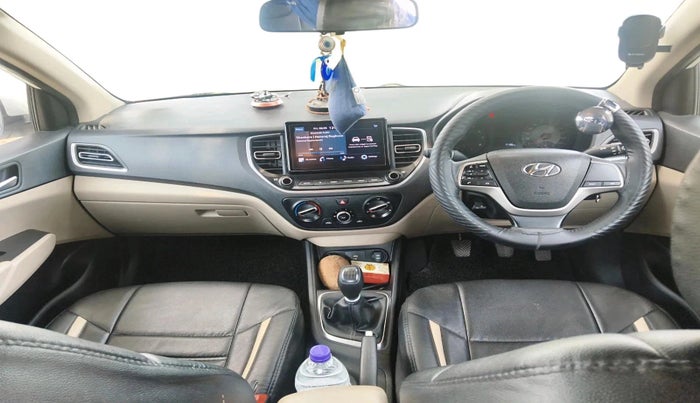2022 Hyundai Verna S PLUS 1.5 VTVT, Petrol, Manual, 17,156 km, interior