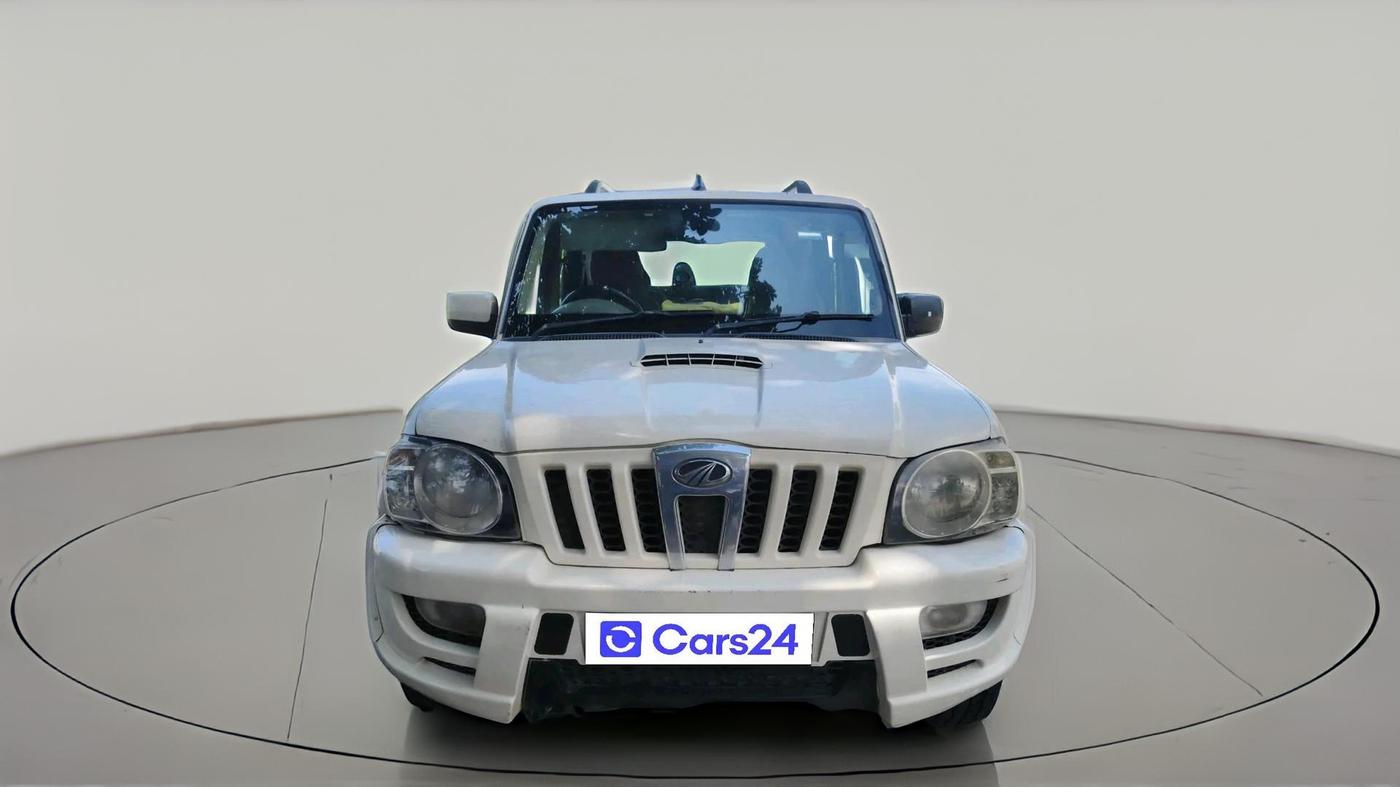 2011 Mahindra Scorpio VLX 2WD AT BS-III, Diesel, Automatic, 1,43,272 km, exterior