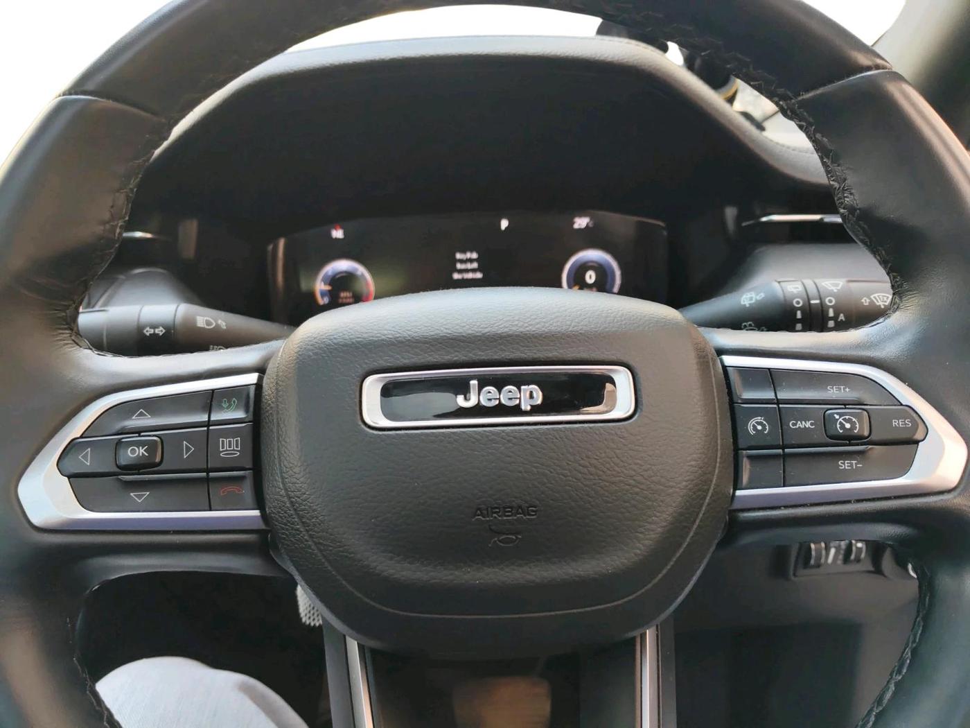 2023 Jeep Compass MODEL S (O) DIESEL 4X4 AT, Diesel, Automatic, 22,807 km, interior