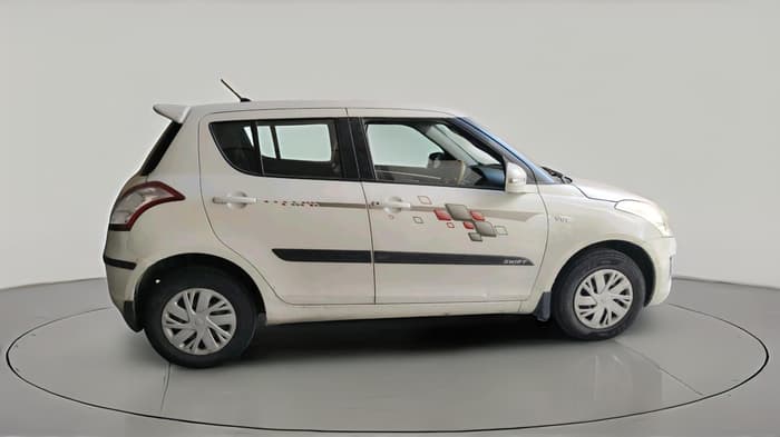 2015 Maruti Swift VXI, Petrol, Manual, 86,104 km, exterior