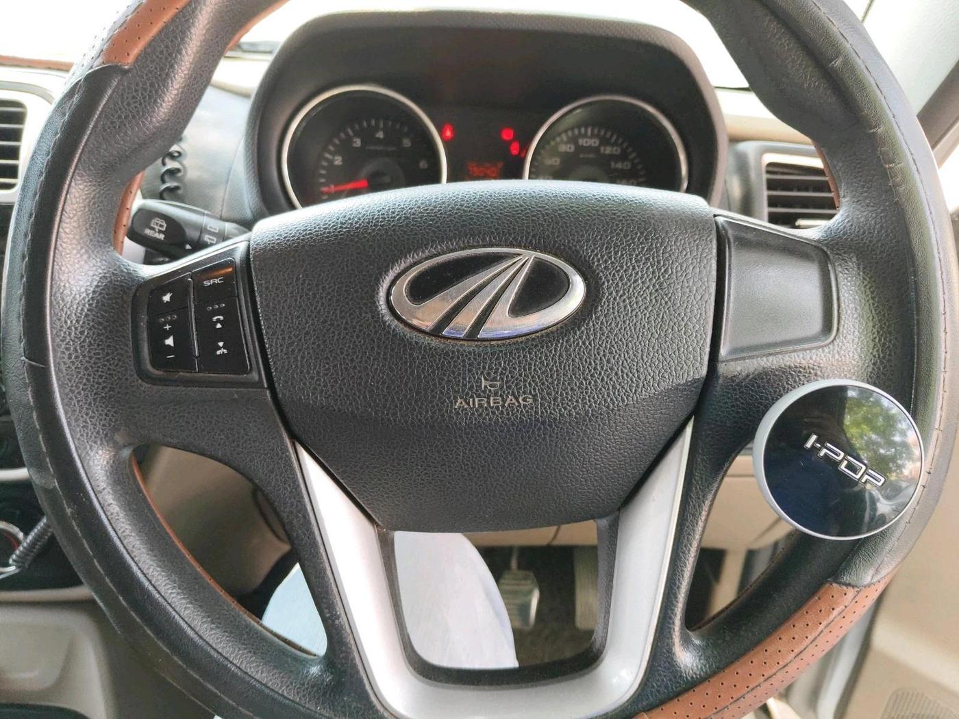 2017 Mahindra TUV300 T8, Diesel, Manual, 1,11,586 km, interior