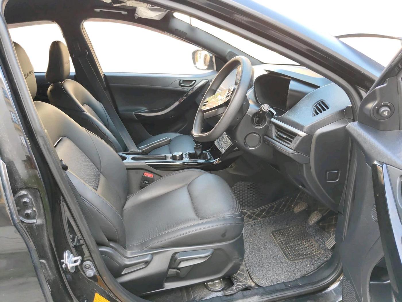 2024 Tata NEXON Creative 1.2 Revotron 6MT Dark Edition, Petrol, Manual, 19,052 km, interior