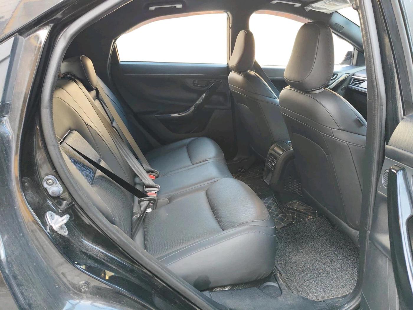 2024 Tata NEXON Creative 1.2 Revotron 6MT Dark Edition, Petrol, Manual, 19,052 km, interior