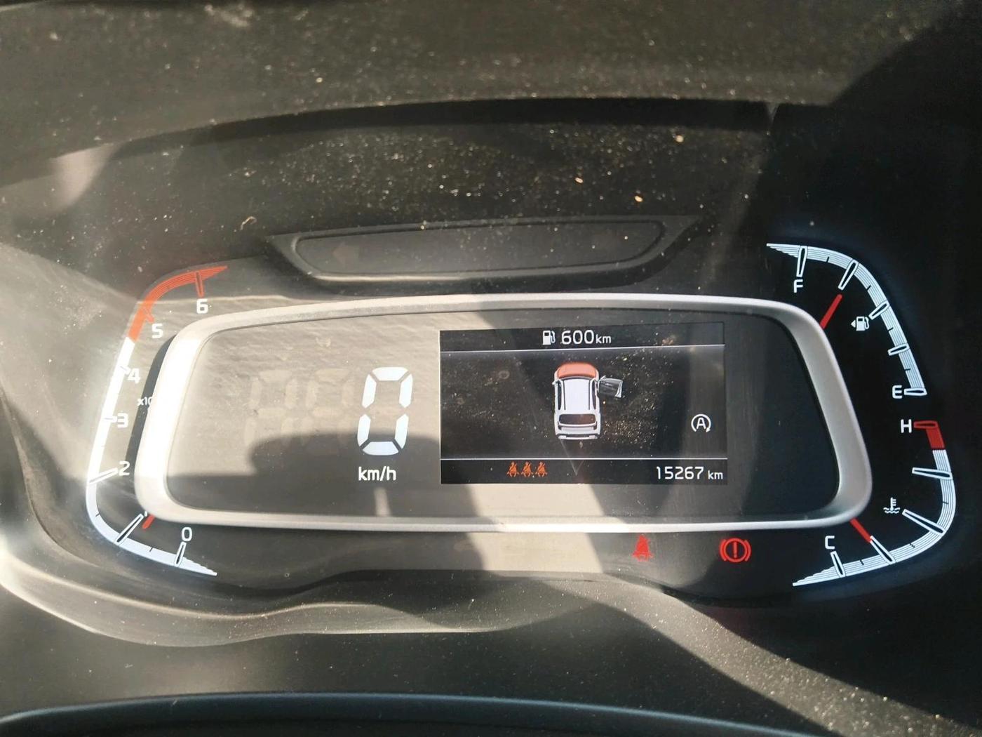 2024 KIA SONET HTK (O) 1.5 Diesel MT, Diesel, Manual, 15,267 km, interior