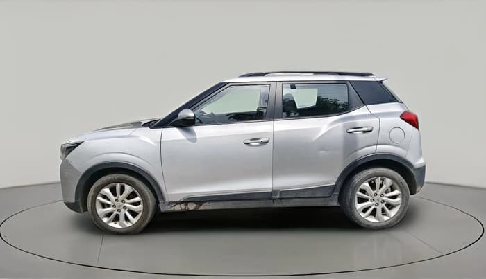 2020 Mahindra XUV300 W8 1.5 DIESEL, Diesel, Manual, 1,19,466 km, exterior