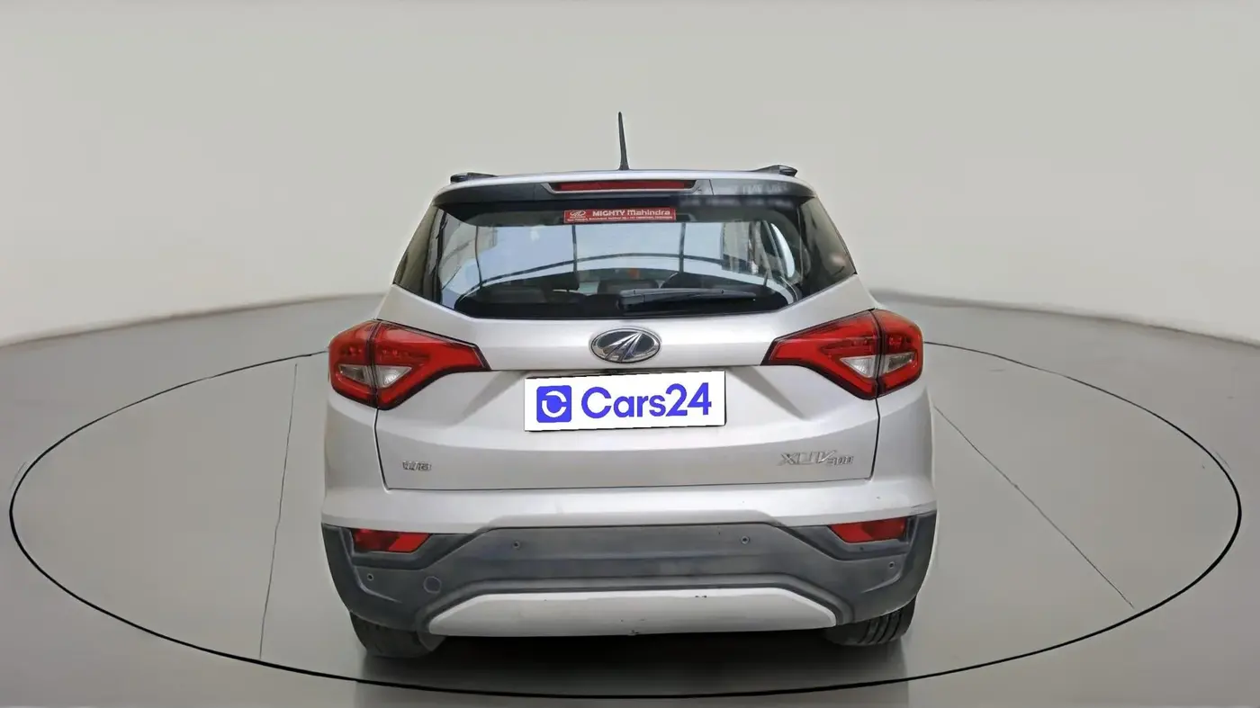 2020 Mahindra XUV300 W8 1.5 DIESEL, Diesel, Manual, 1,19,466 km, exterior