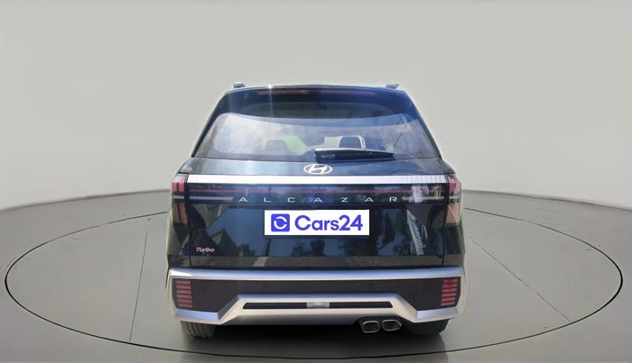 2025 Hyundai ALCAZAR Platinum 7 STR 1.5 Turbo GDi Petrol MT, Petrol, Manual, 5,457 km, exterior