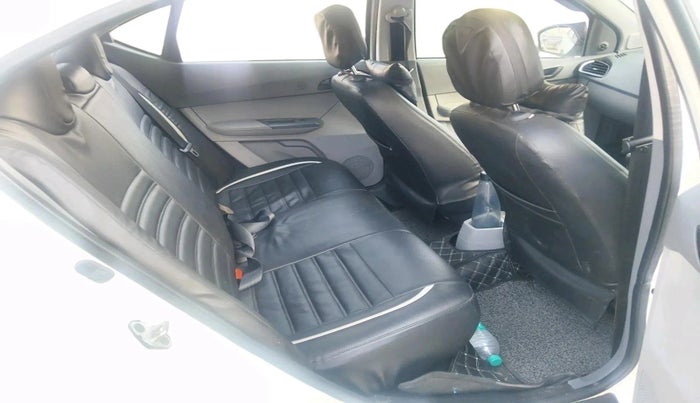 2023 Tata TIGOR XM CNG, CNG, Manual, 33,951 km, interior