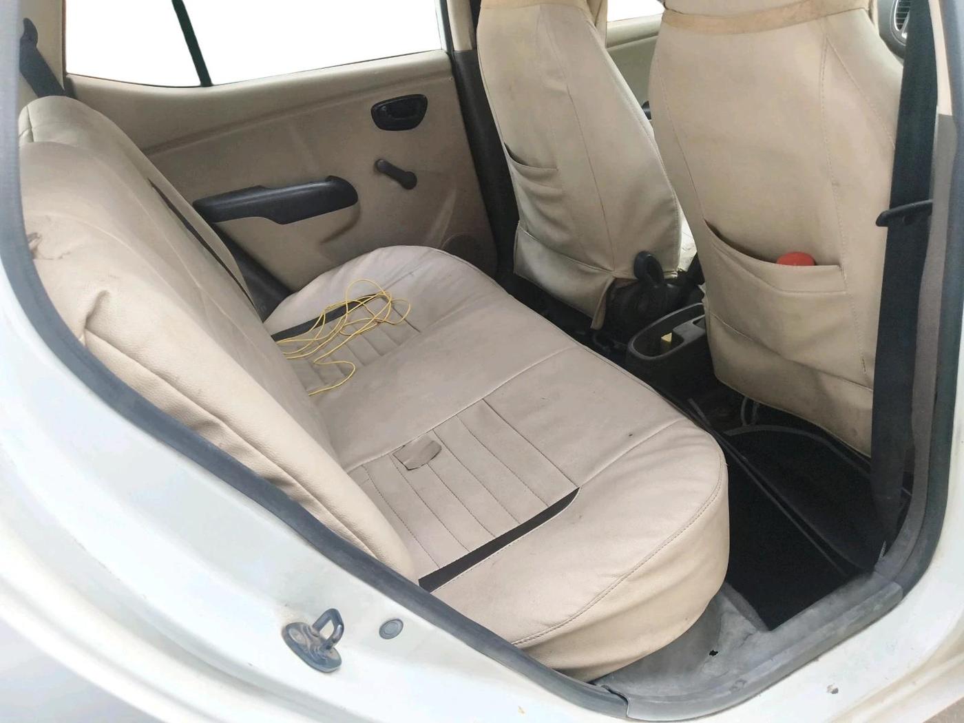 2013 Hyundai i10 ERA 1.1, Petrol, Manual, 71,328 km, interior