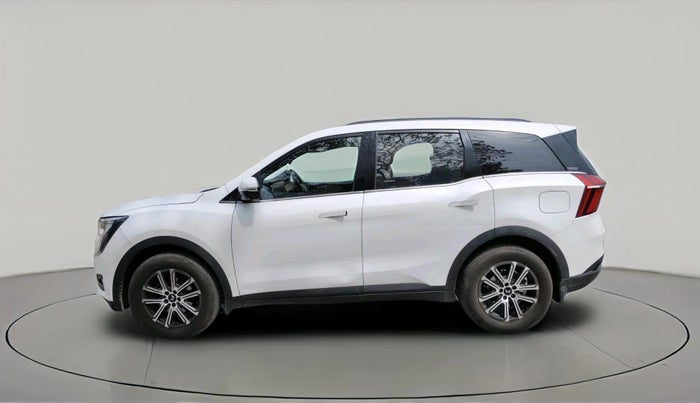 2024 Mahindra XUV700 AX 7 LUXURY D AT 7 STR, Diesel, Automatic, 32,154 km, exterior