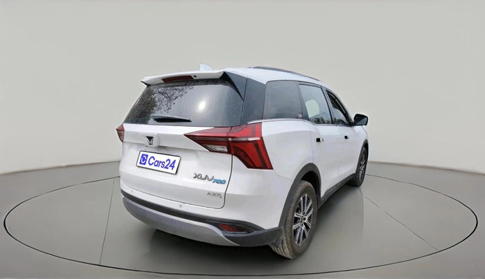 2024 Mahindra XUV700 AX 7 LUXURY D AT 7 STR, Diesel, Automatic, 32,154 km, exterior