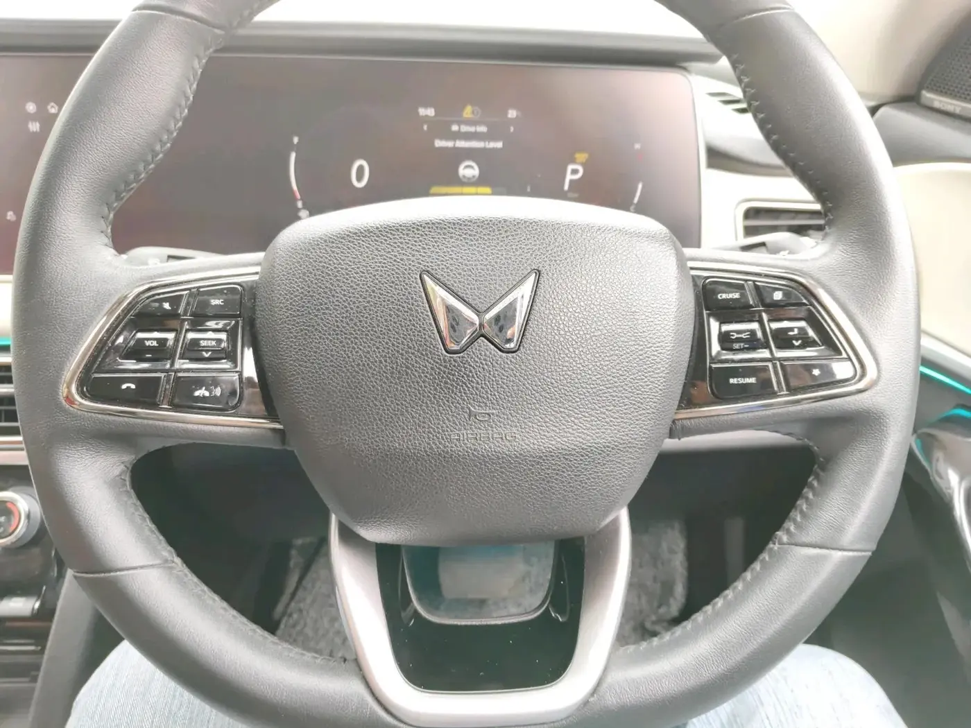 2024 Mahindra XUV700 AX 7 LUXURY D AT 7 STR, Diesel, Automatic, 32,154 km, interior