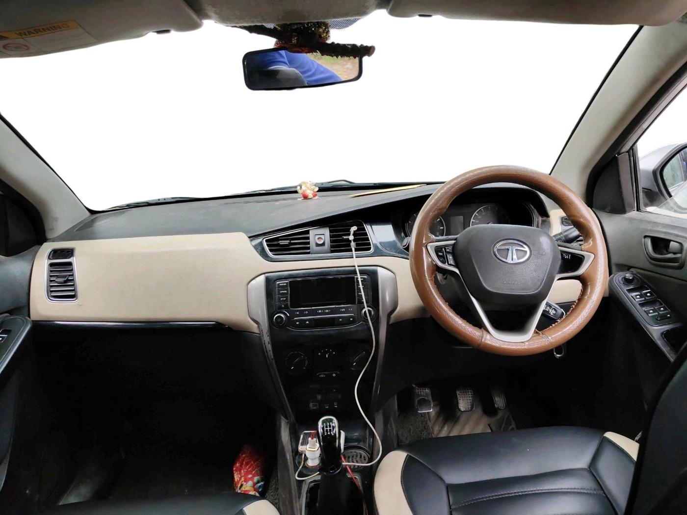 2017 Tata Zest XMS 75PS DIESEL, Diesel, Manual, 85,120 km, interior