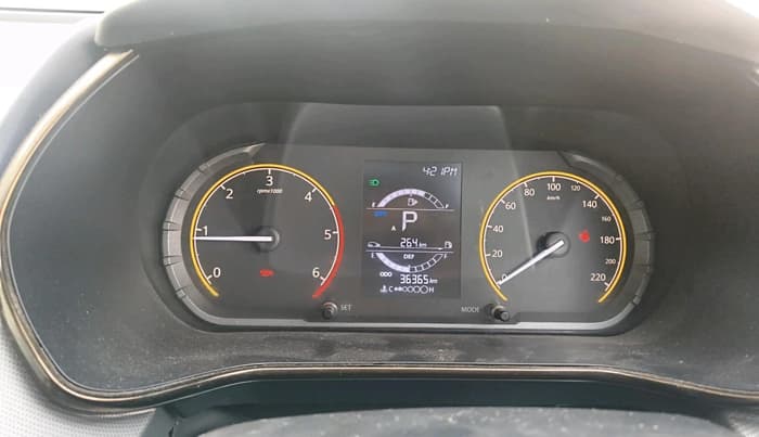 2023 Tata Harrier XTA PLUS 2.0L KRYOTEC DARK EDITION, Diesel, Automatic, 36,365 km, interior