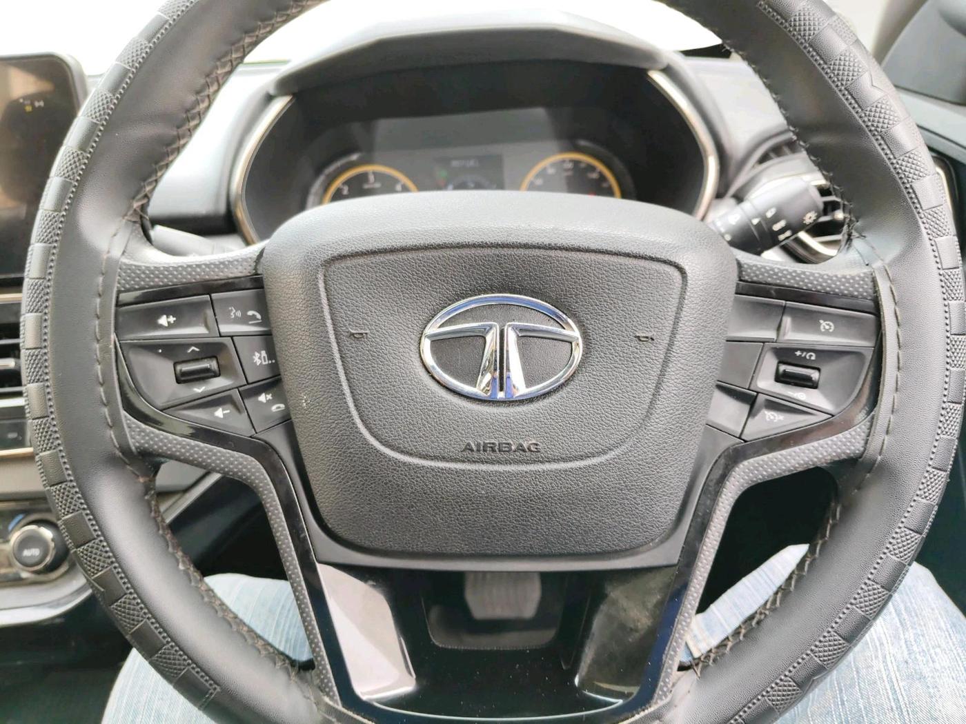 2023 Tata Harrier XTA PLUS 2.0L KRYOTEC DARK EDITION, Diesel, Automatic, 36,365 km, interior