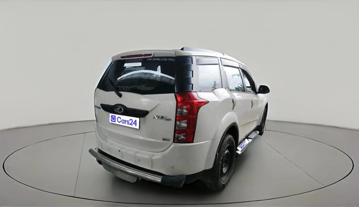 2015 Mahindra XUV500 W6, Diesel, Manual, 1,28,113 km, exterior