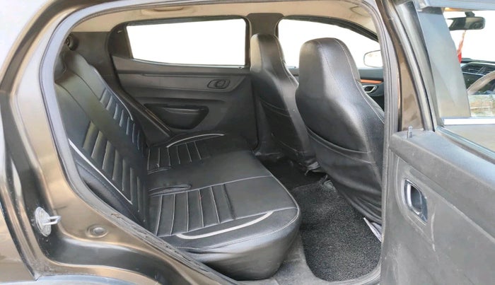 2021 Renault Kwid CLIMBER 1.0 (O), Petrol, Manual, 41,941 km, interior