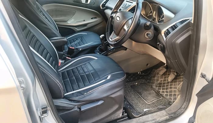 2014 Ford Ecosport TITANIUM 1.5L DIESEL, Diesel, Manual, 1,24,528 km, interior