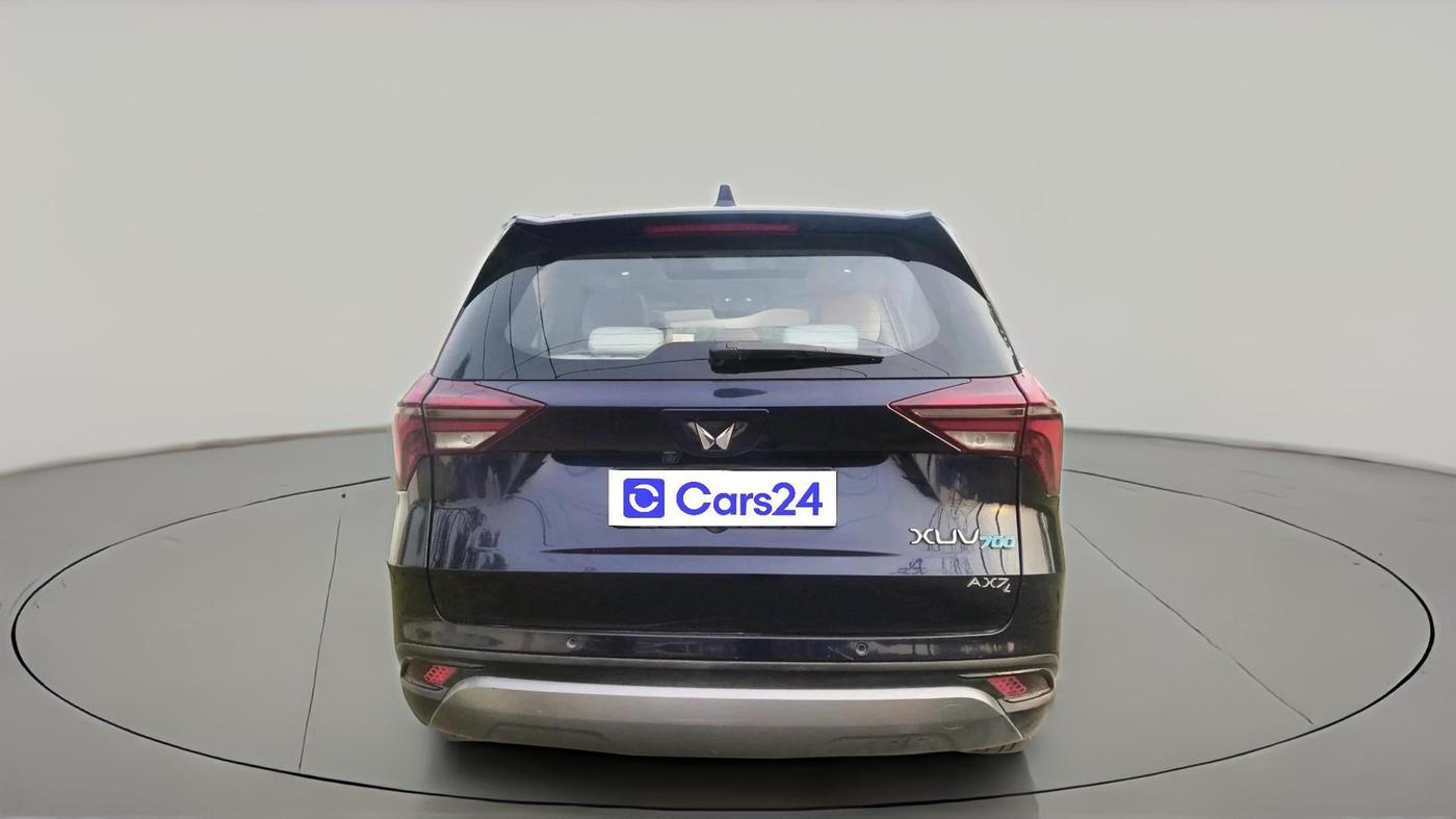 2023 Mahindra XUV700 AX 7 LUXURY P AT 7 STR, Petrol, Automatic, 48,842 km, exterior