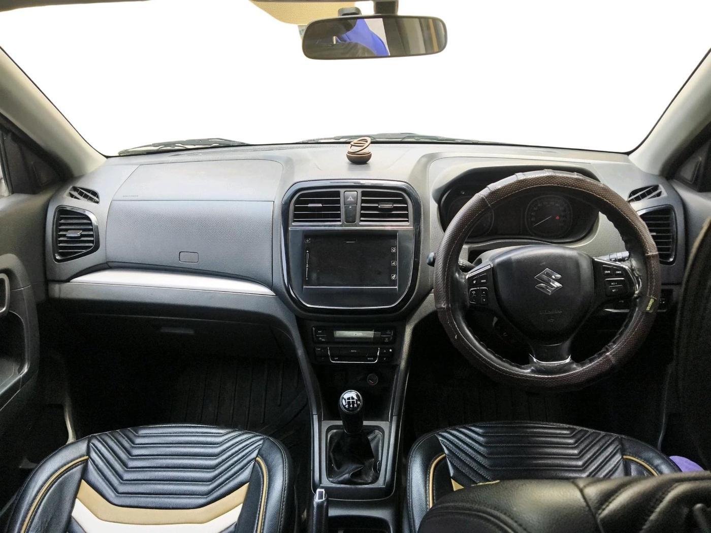 2017 Maruti Vitara Brezza ZDI PLUS, Diesel, Manual, 1,77,222 km, interior