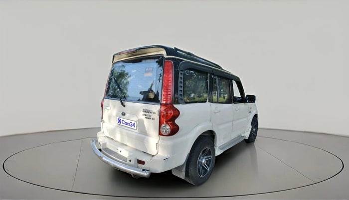 2014 Mahindra Scorpio VLX 2WD BS-III, Diesel, Manual, 1,31,726 km, exterior