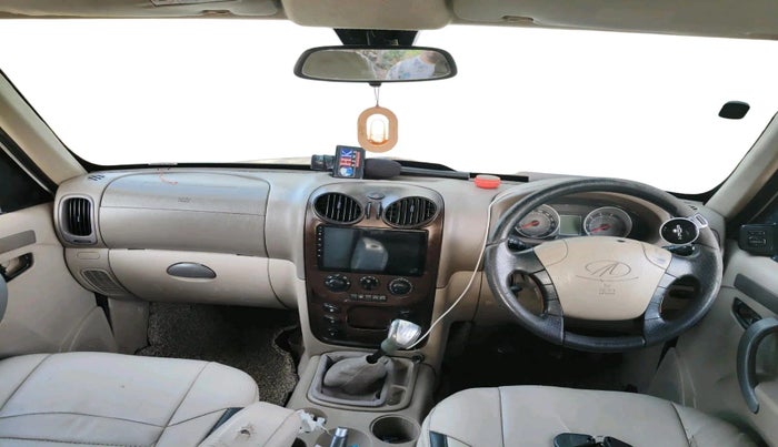 2014 Mahindra Scorpio VLX 2WD BS-III, Diesel, Manual, 1,31,726 km, interior