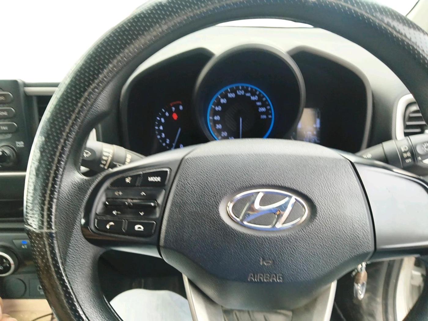 2020 Hyundai VENUE S 1.0 TURBO MT, Petrol, Manual, 58,127 km, interior