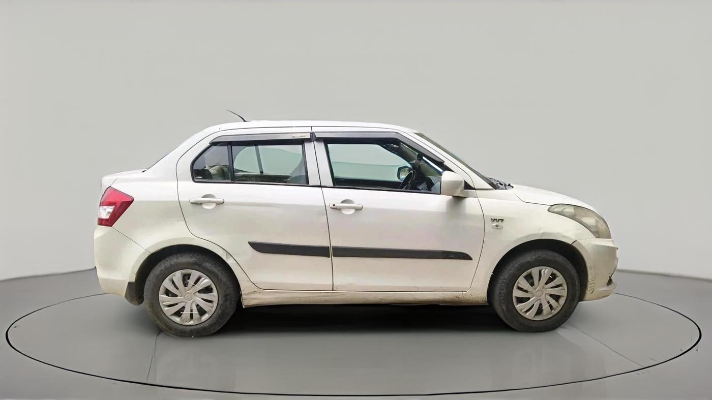 2016 Maruti Swift Dzire LXI, CNG, Manual, 1,43,647 km, exterior