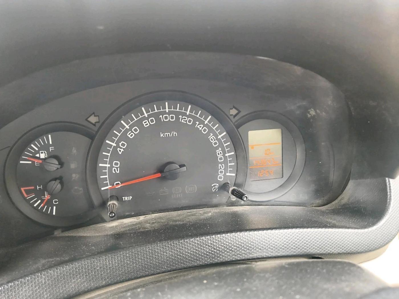 2016 Maruti Swift Dzire LXI, CNG, Manual, 1,43,647 km, interior