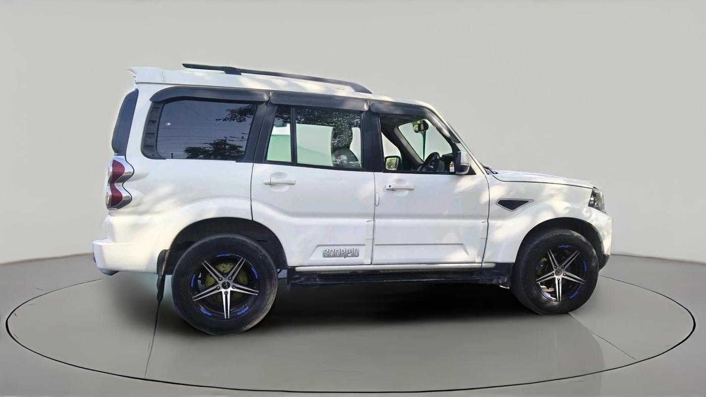 2019 Mahindra Scorpio S9, Diesel, Manual, 8,50,000 km, exterior