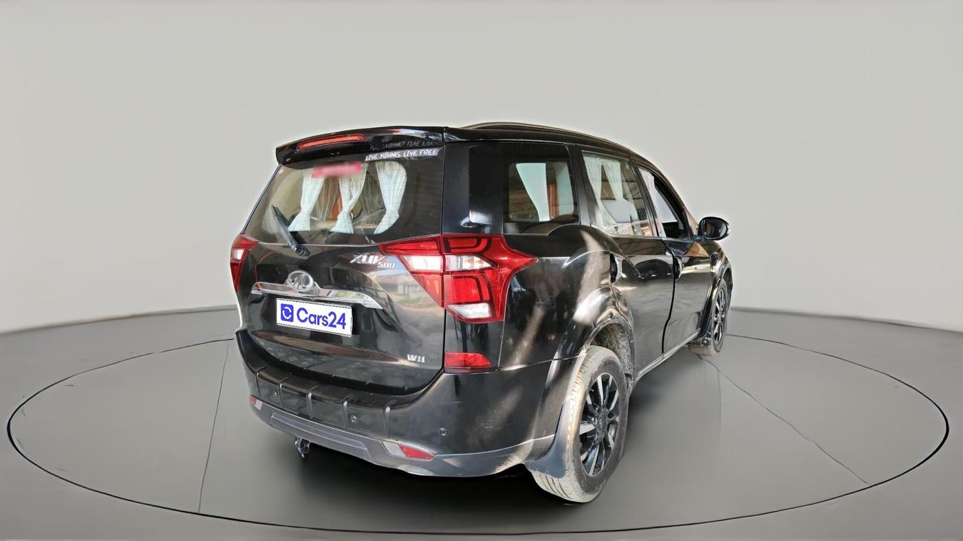 2019 Mahindra XUV500 W11, Diesel, Manual, 65,729 km, exterior