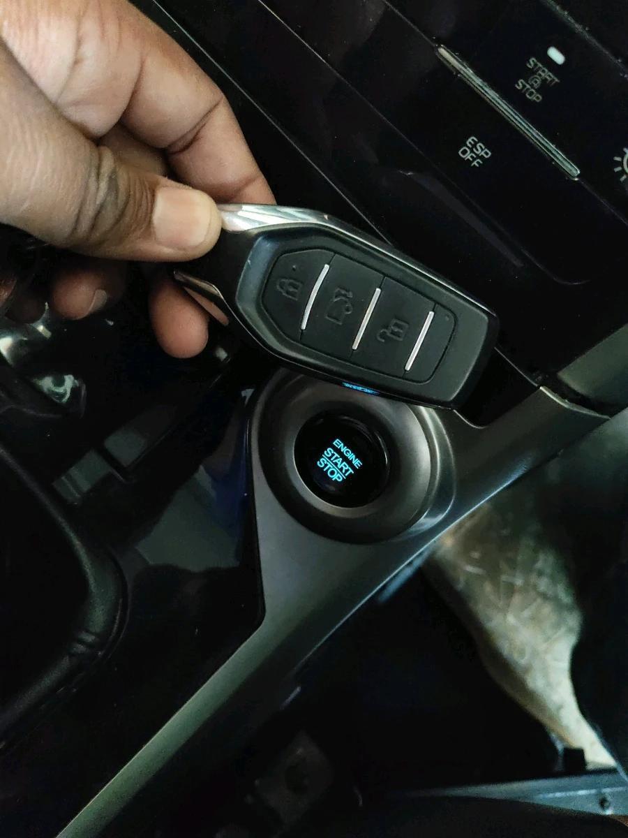 2019 Mahindra XUV500 W11, Diesel, Manual, 65,729 km, interior