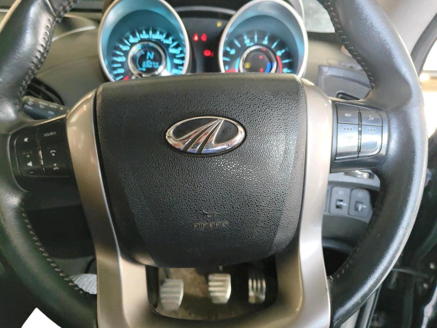 2019 Mahindra XUV500 W11, Diesel, Manual, 65,729 km, interior