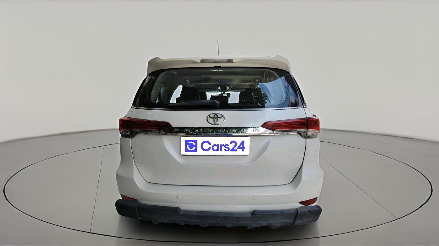 2017 Toyota Fortuner 2.8 4X2 AT, Diesel, Automatic, 95,361 km, exterior