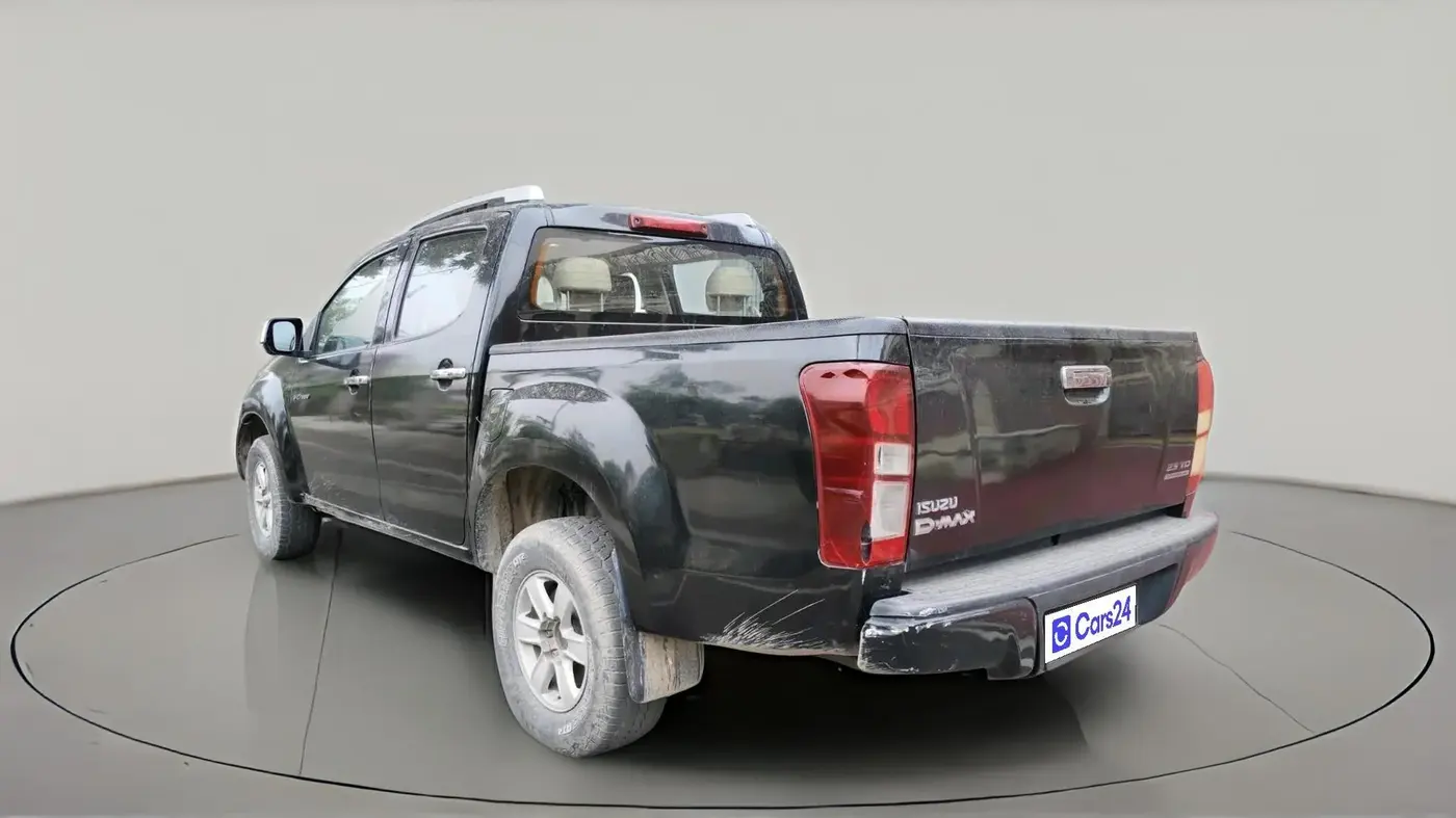 2017 ISUZU D-Max V Cross 4*4 MT, Diesel, Manual, 1,18,500 km, exterior