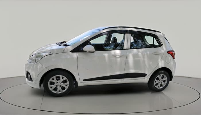 2016 Hyundai Grand i10 SPORTZ 1.2 KAPPA VTVT, Petrol, Manual, 1,80,683 km, exterior