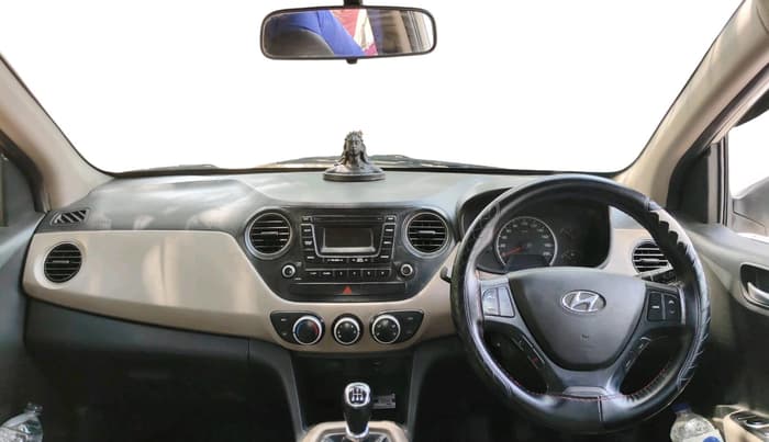 2016 Hyundai Grand i10 SPORTZ 1.2 KAPPA VTVT, Petrol, Manual, 1,80,683 km, interior