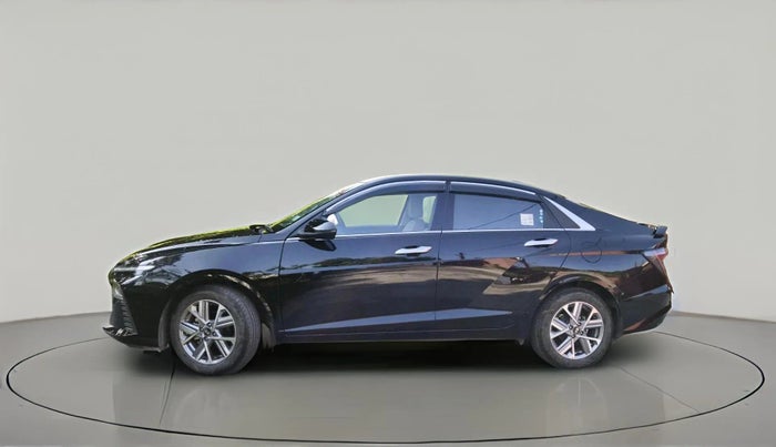 2025 Hyundai Verna SX (O) 1.5 MPI MT, Petrol, Manual, 3,158 km, exterior