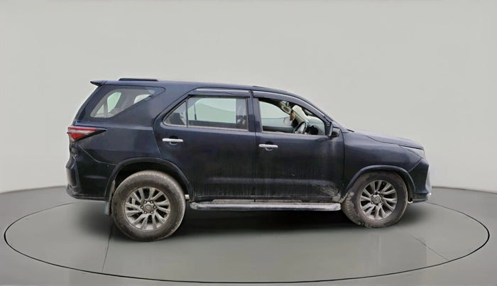 2012 Toyota Fortuner 3.0 4X4 MT, Diesel, Manual, 1,84,324 km, exterior