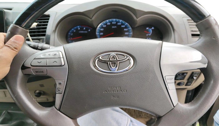 2012 Toyota Fortuner 3.0 4X4 MT, Diesel, Manual, 1,84,324 km, interior