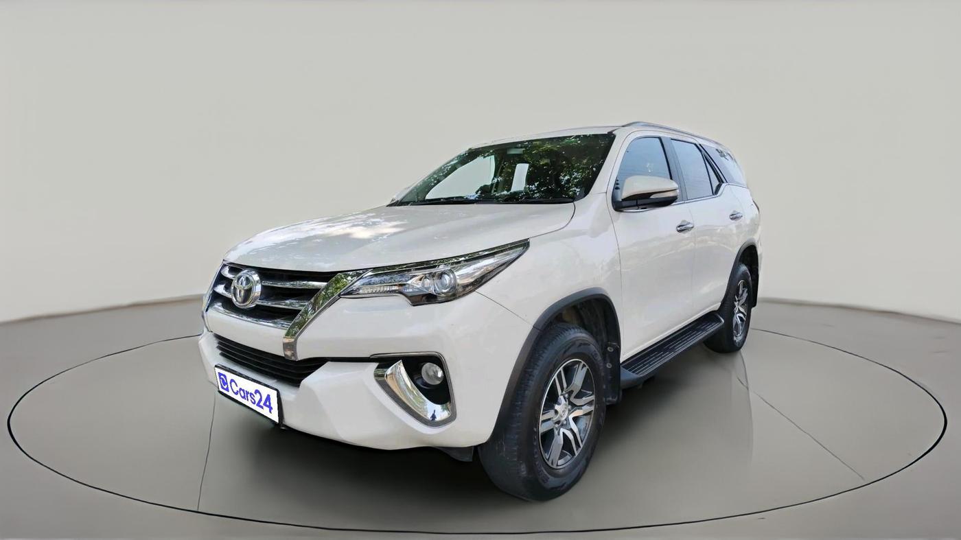 2017 Toyota Fortuner 2.8 4X2 AT, Diesel, Automatic, 42,997 km, exterior