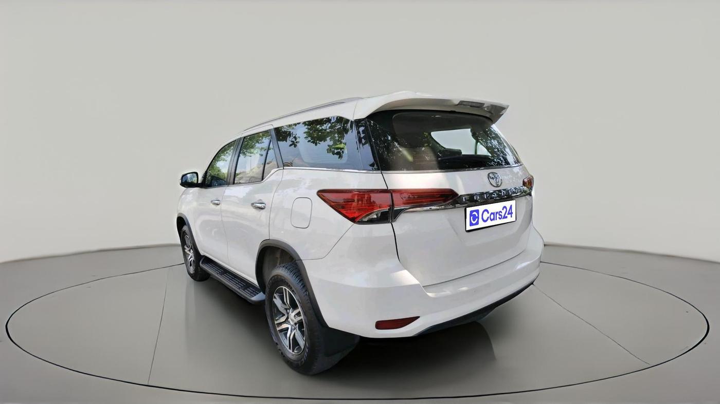 2017 Toyota Fortuner 2.8 4X2 AT, Diesel, Automatic, 42,997 km, exterior