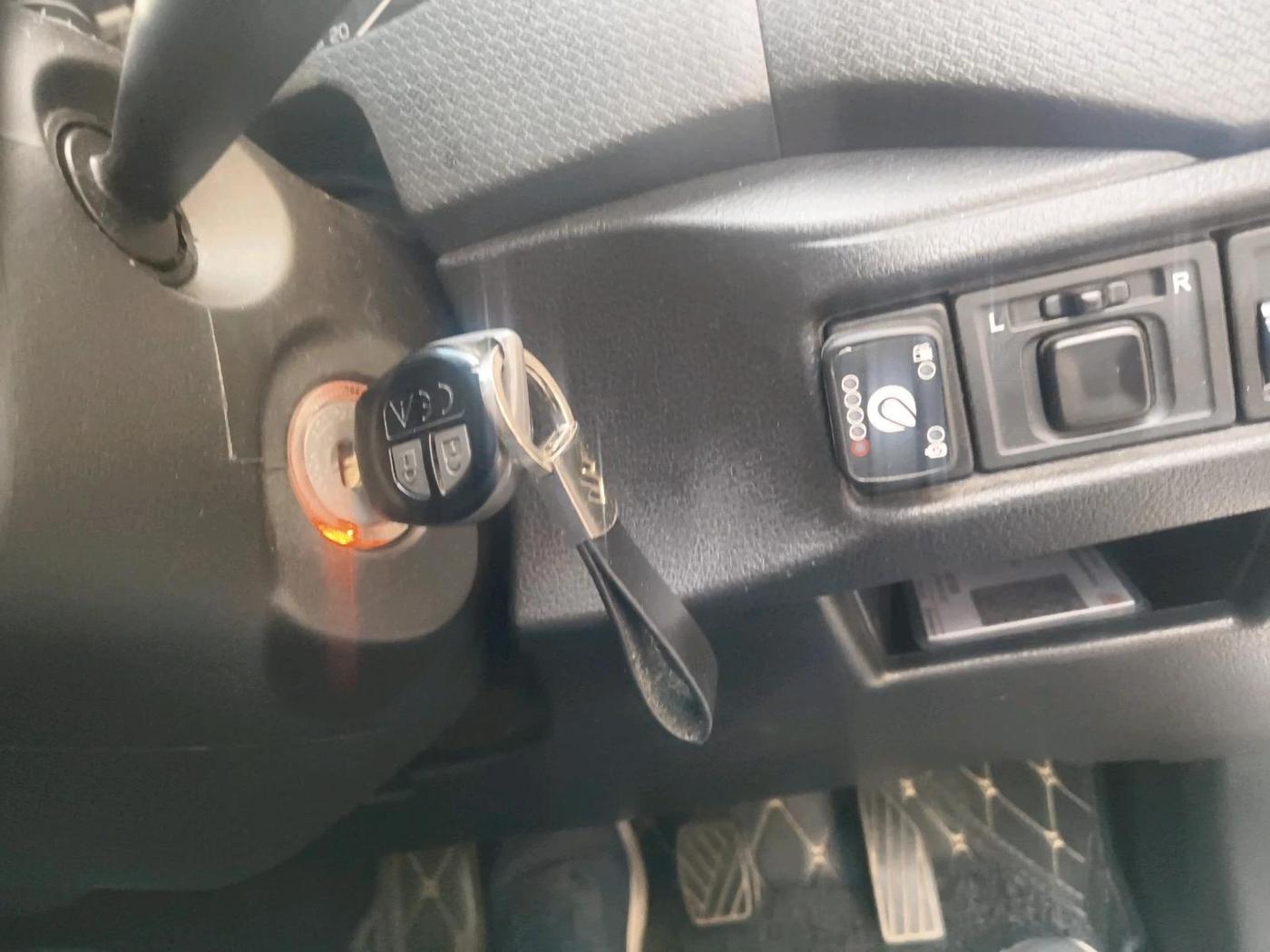 2022 Maruti BREZZA VXI, CNG, Manual, 36,521 km, interior