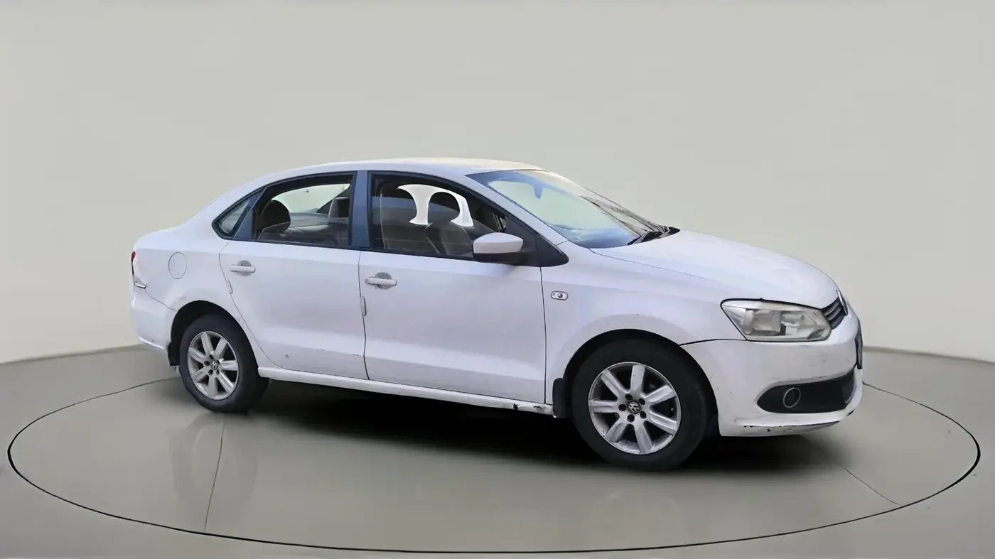 2011 Volkswagen Vento HIGHLINE DIESEL 1.6, Diesel, Manual, 89,384 km, exterior