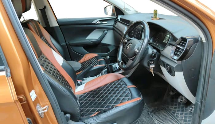 2021 Skoda KUSHAQ AMBITION 1.0L TSI MT, Petrol, Manual, 87,882 km, interior